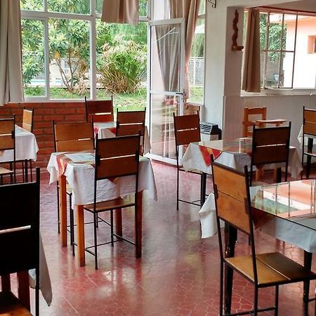 Residencial Castelar Hotel Villa de Merlo Luaran gambar